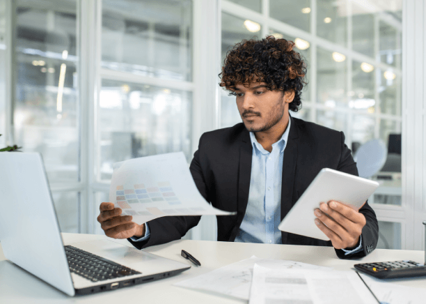 Translator providing certified translation service in New York for individuals and businesses ensure accuracy and compliance.