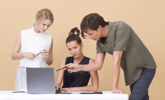 Translators providing incredible language translation services in Syracuse Translators providing incredible language translation services in Syracuse